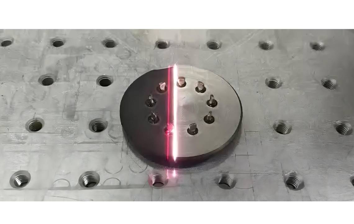 Lithium Battery laser Cleaning